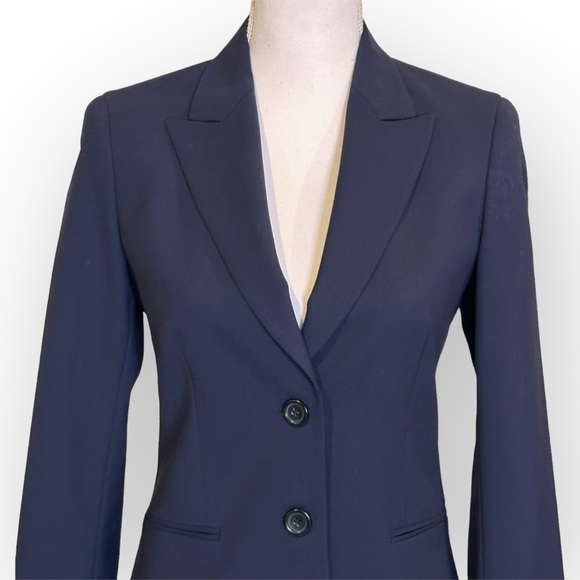 Theory Nichelle Broadway Navy Blazer NWOT - Picture 5 of 15